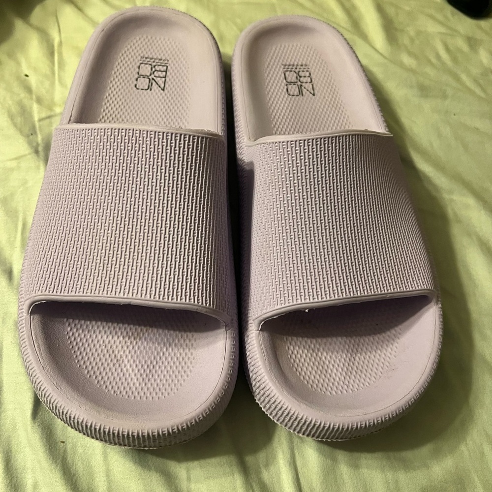 No Boundaries Lavender Mules